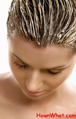 http://www.hownwhat.com/wp-content/uploads/2011/03/How-to-apply-hair-mask.jpg