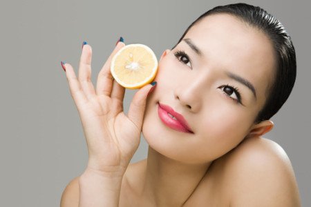 Lemon for acne treatment