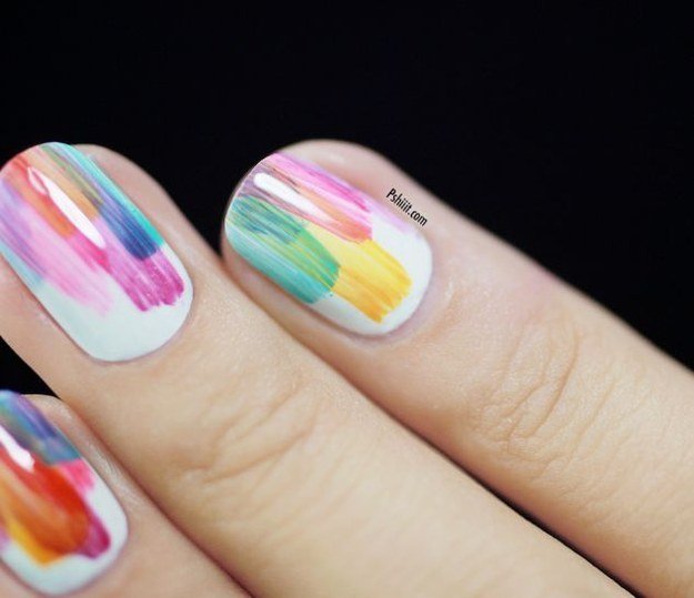 Random splashes Nail art